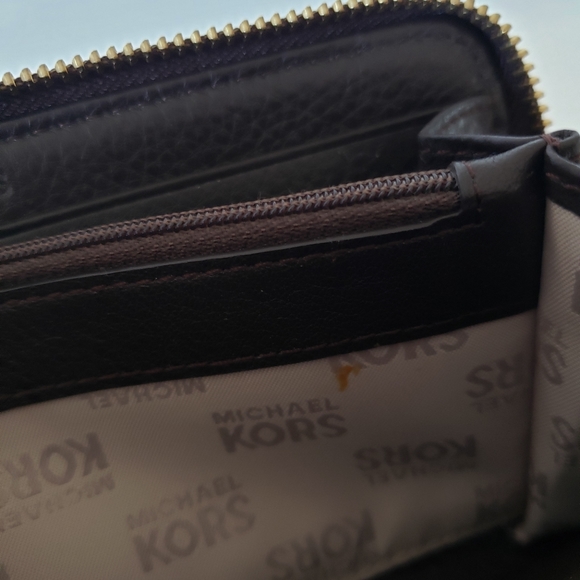 Authentic Michael Kors Dark Brown Wallet - Picture 6 of 7